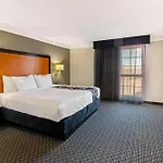 La Quinta Inn By Wyndham Santa Fe