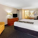 La Quinta By Wyndham