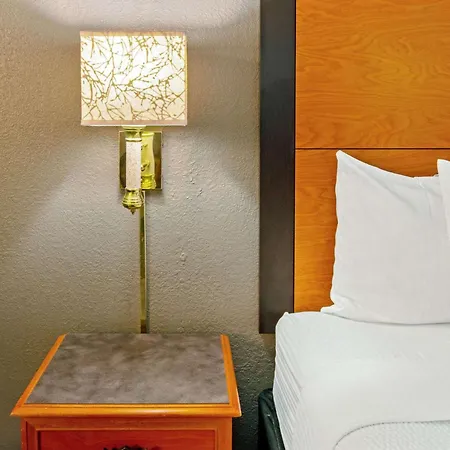 La Quinta By Wyndham 3*