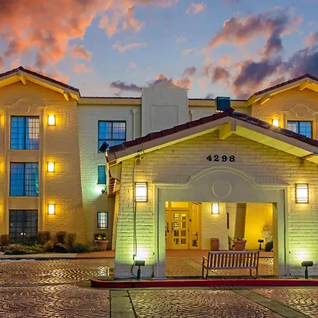 La Quinta By Wyndham